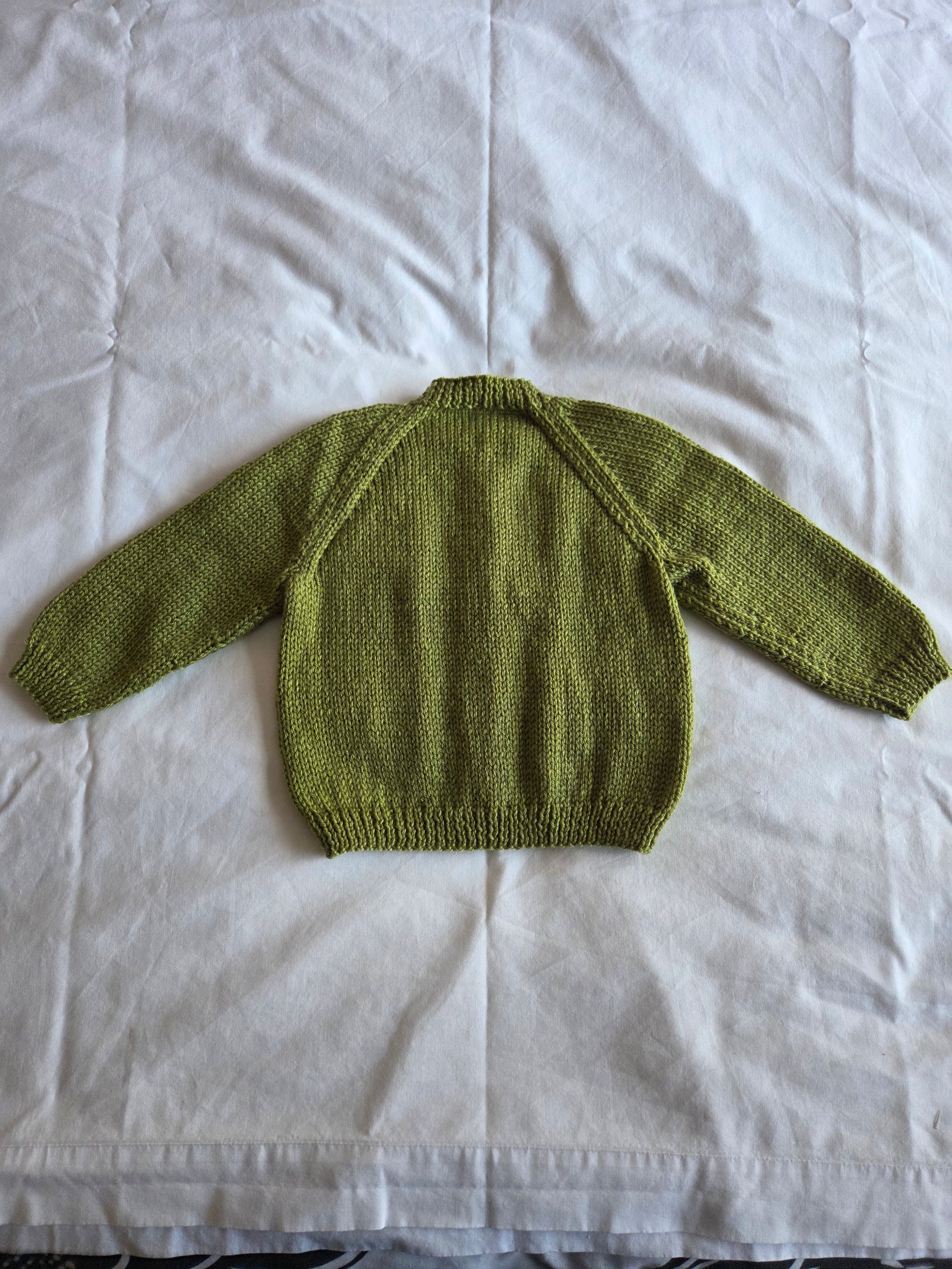 Stag horn cable cardigan 1-2